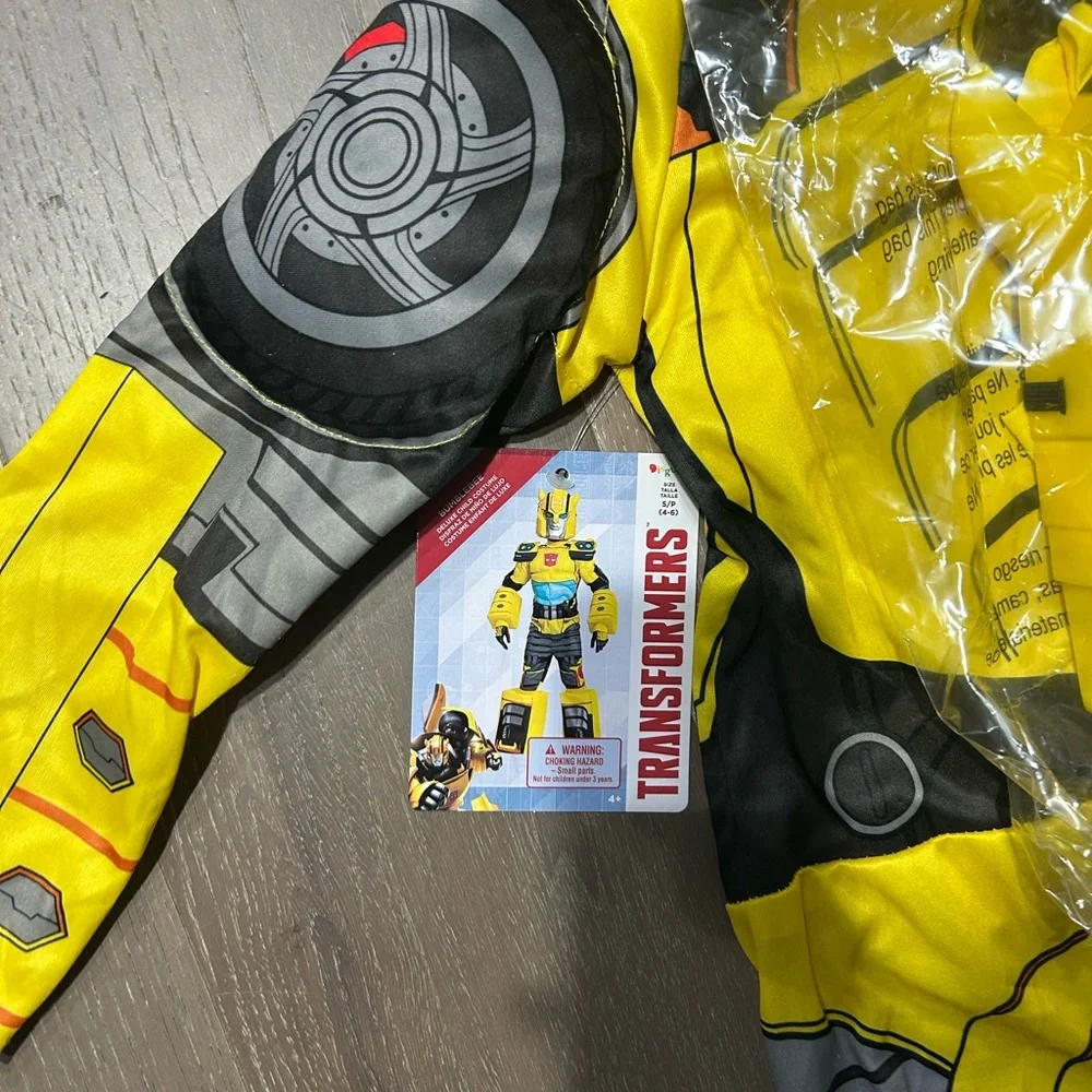 Disguise Transformers Bumblebee child costume. NWT small 4-6 - Picture 3 of 4